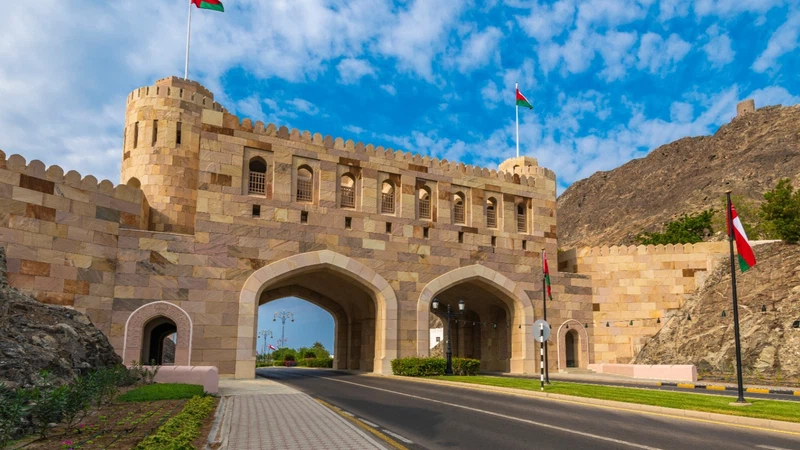 لماذا الاستثمار في عمان؟ فرصة مقنعة في عام 2025